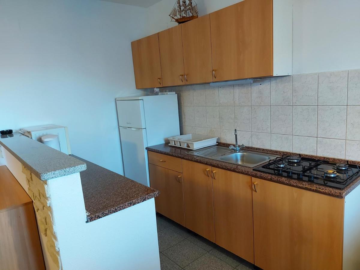 Apartmani Tatjana 오크루그고른지 외부 사진