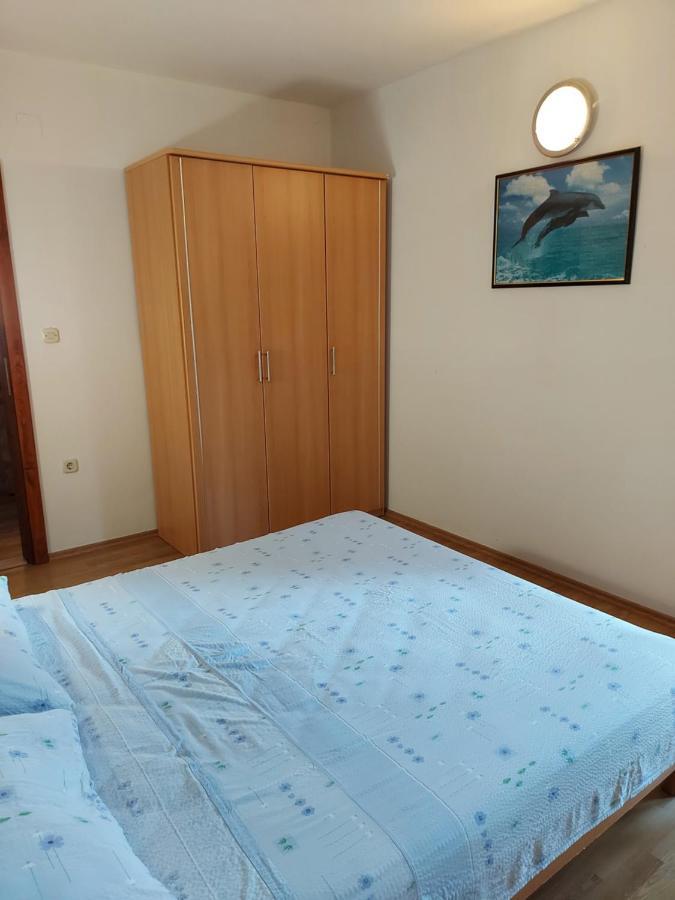 Apartmani Tatjana 오크루그고른지 외부 사진