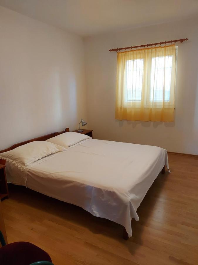 Apartmani Tatjana 오크루그고른지 외부 사진