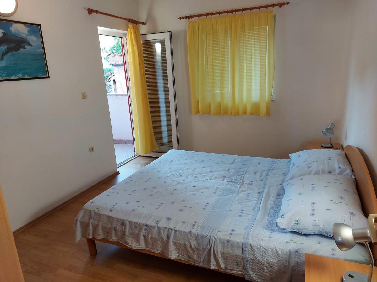 Apartmani Tatjana 오크루그고른지 외부 사진